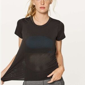 Lululemon Breeze By Short Sleeve Black Size 6